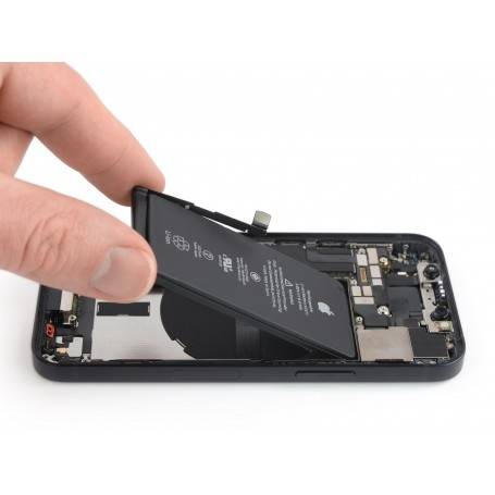 Remplacement batterie original Apple iPhone 12 mini à Nîmes, proche de vauvert